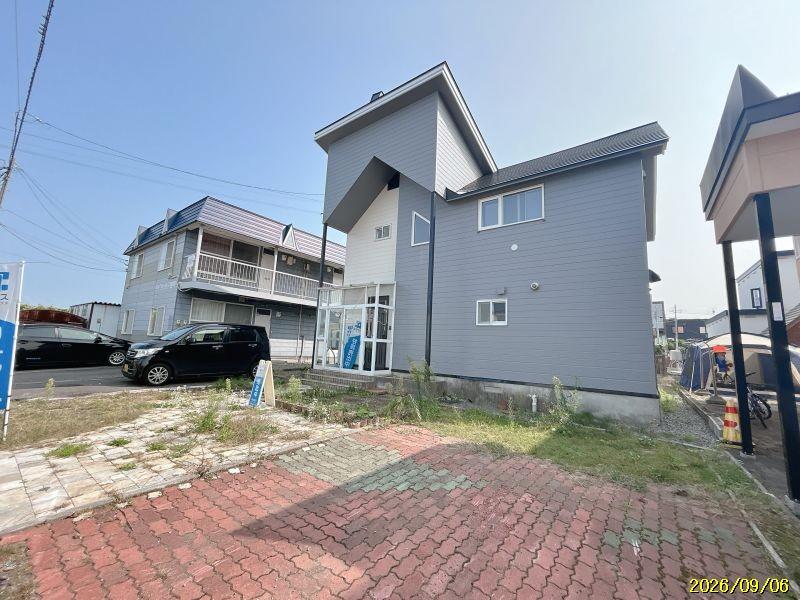 豊岡13条2丁目_リフォーム済！中古住宅｜IEKURAS